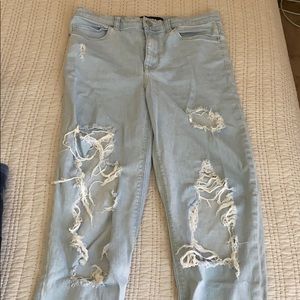 Girlfriend style high rise light wash jeans